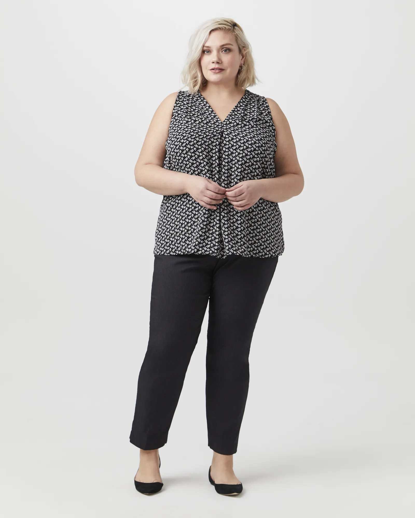 Angie Sleeveless Blouse | Black / Ivory