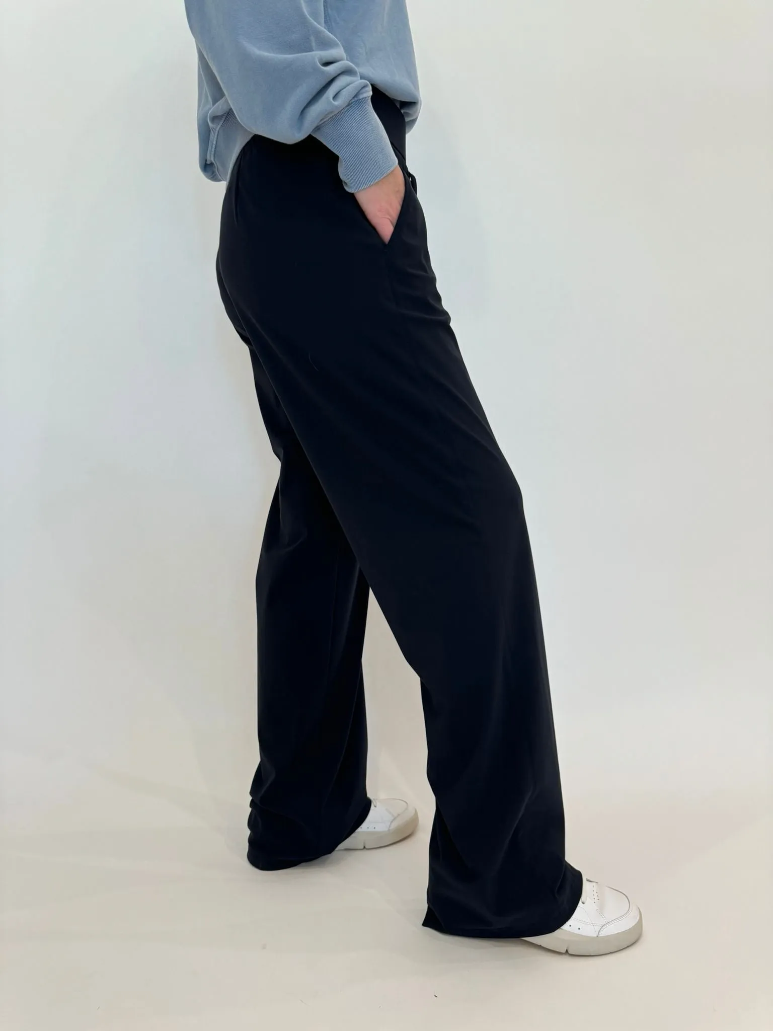 Candice Straight Pants - Navy