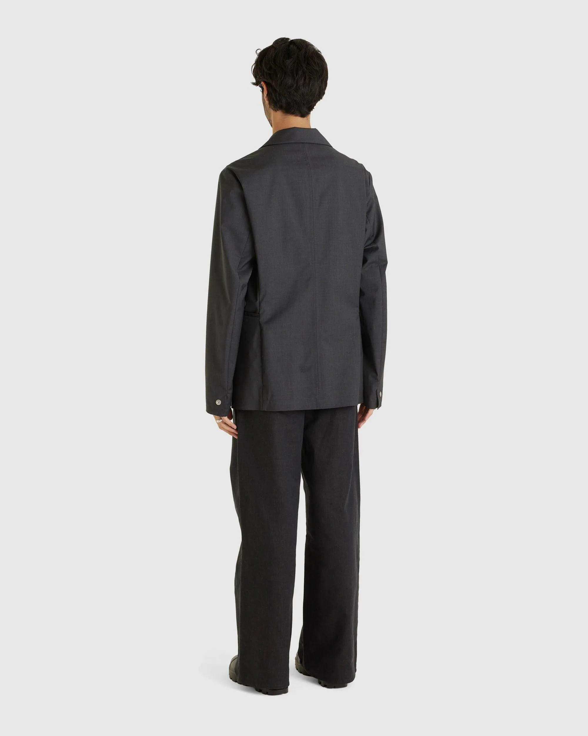 Carbon Tres Jacket