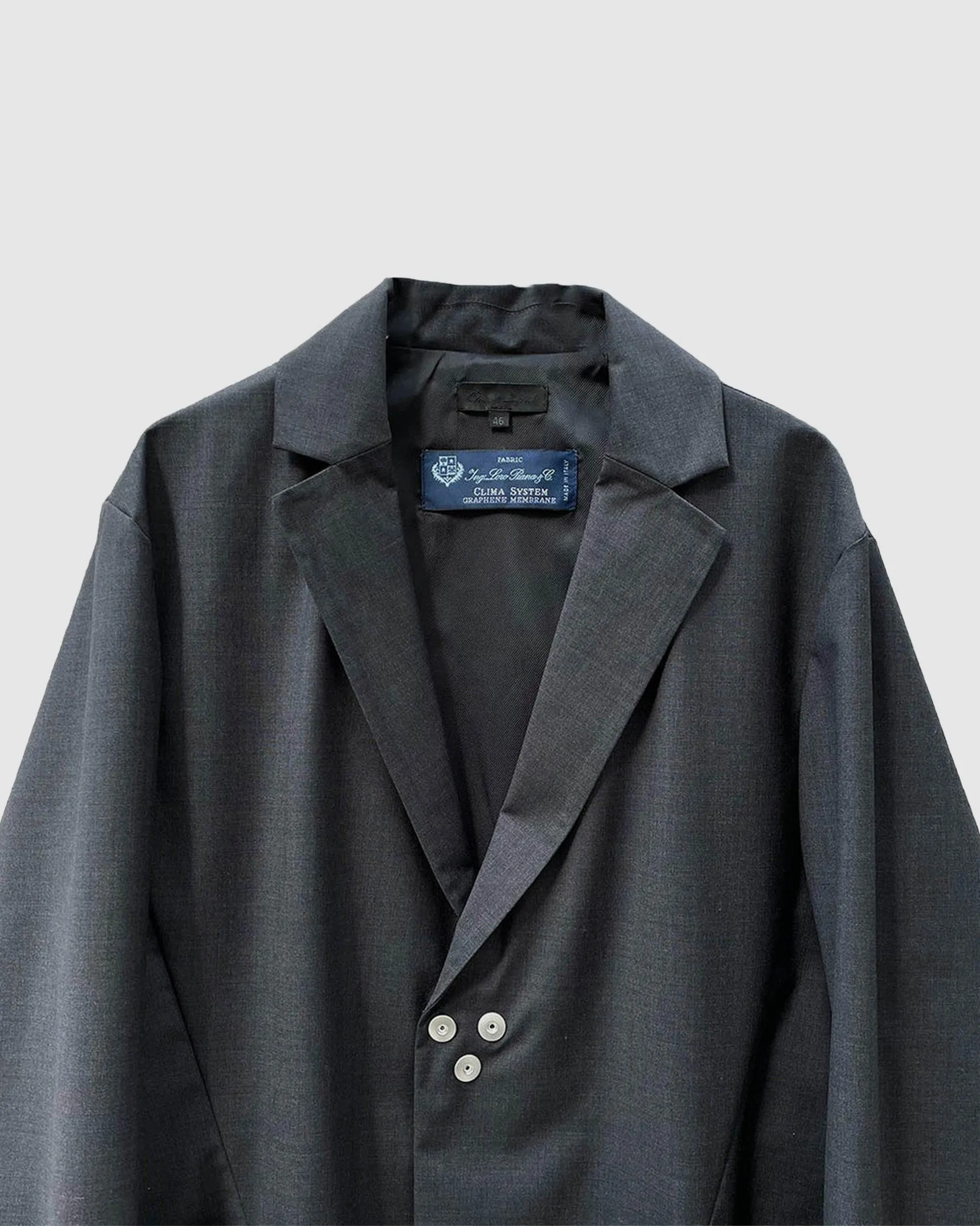 Carbon Tres Jacket