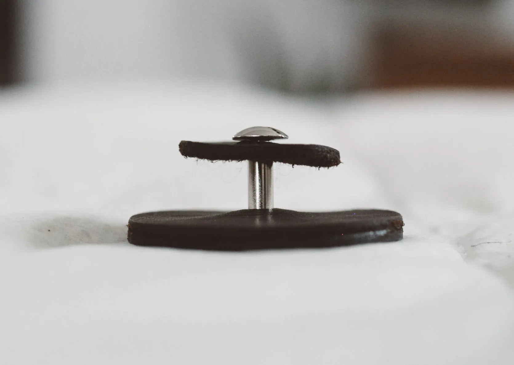 Hole-Less Buttons