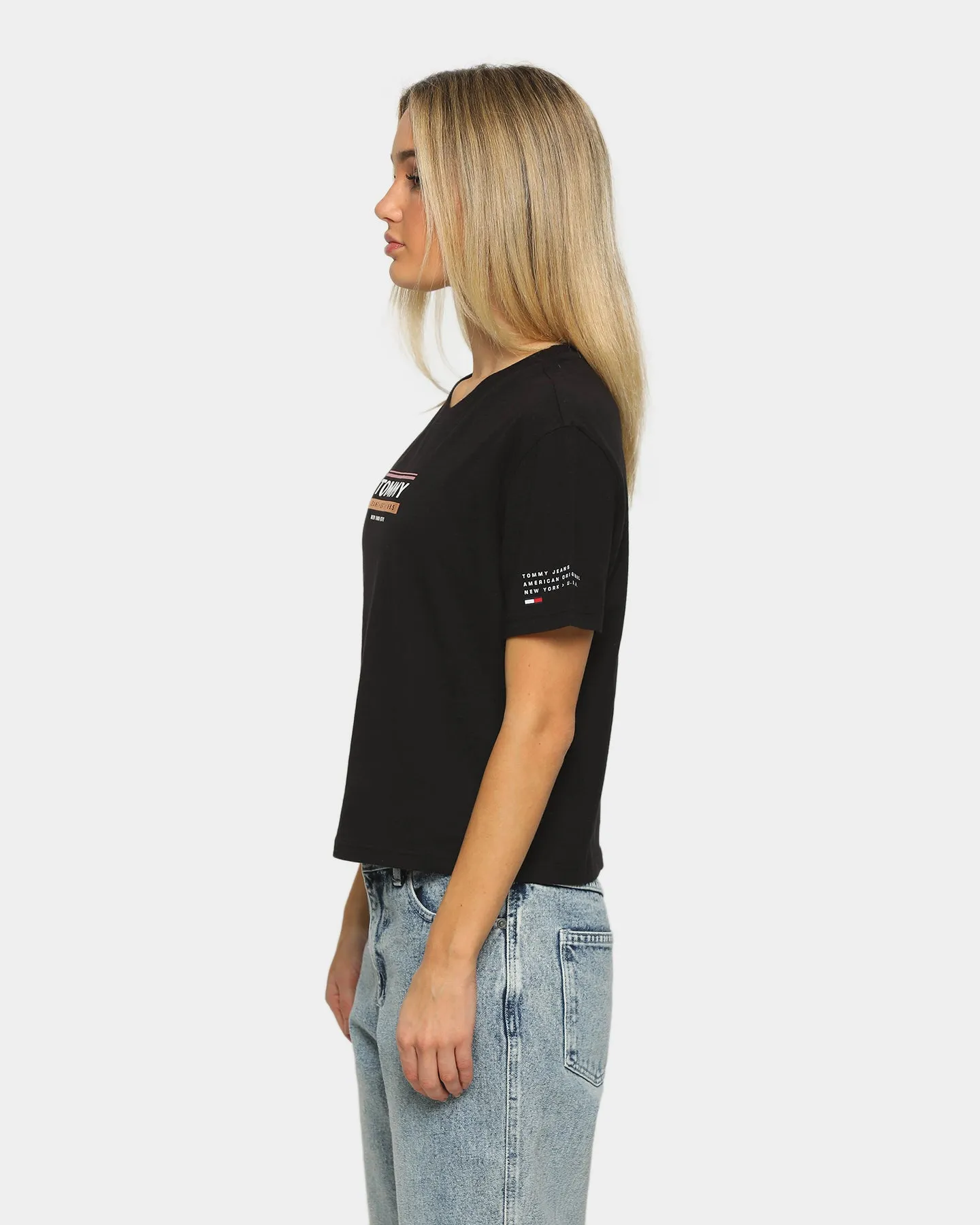 Tommy Jeans Women's TJW Sleeve Detail Logo Cropped T-Shirt Black